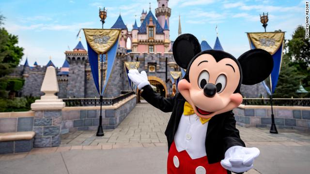 Disneyland sets reopening date