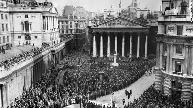 With centuries-old pageantry, Queen Elizabeth II's accession to the throne was proclaimed at four historic London sites on February 8, 1952.