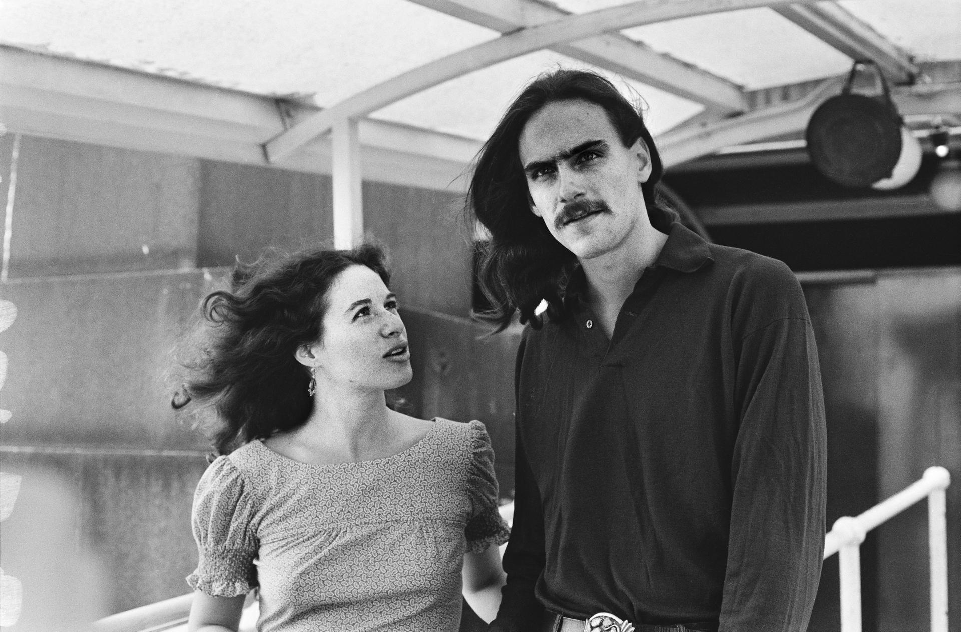 Carole King & James Taylor: Just Call Out My Name