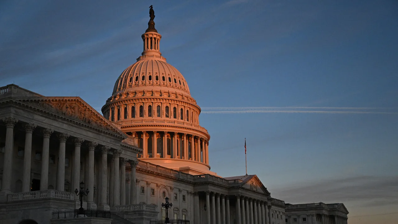 US Treasury yields plummet chart