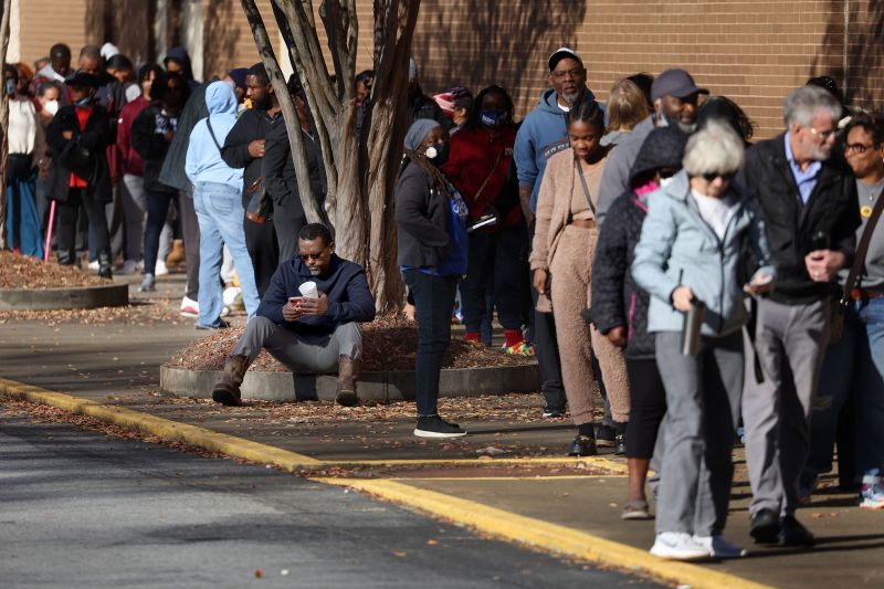 Voters line up to cast their ballots in 2022