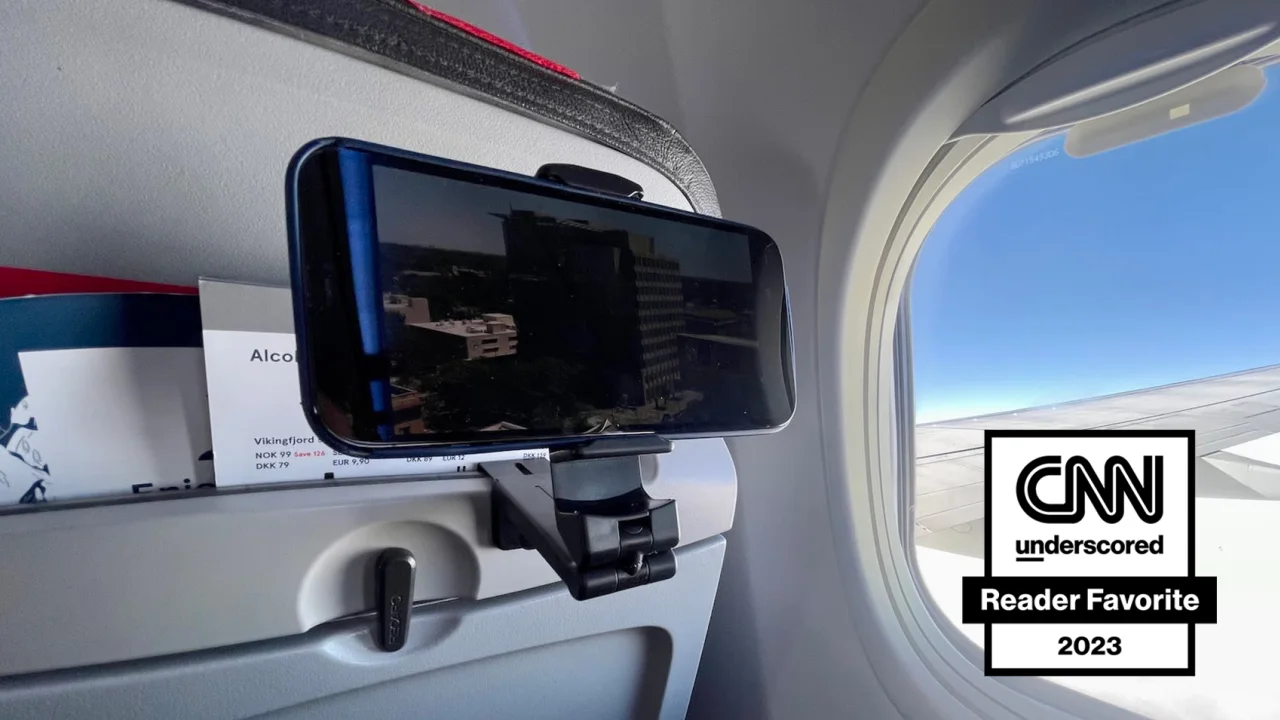 Airplane phone mount