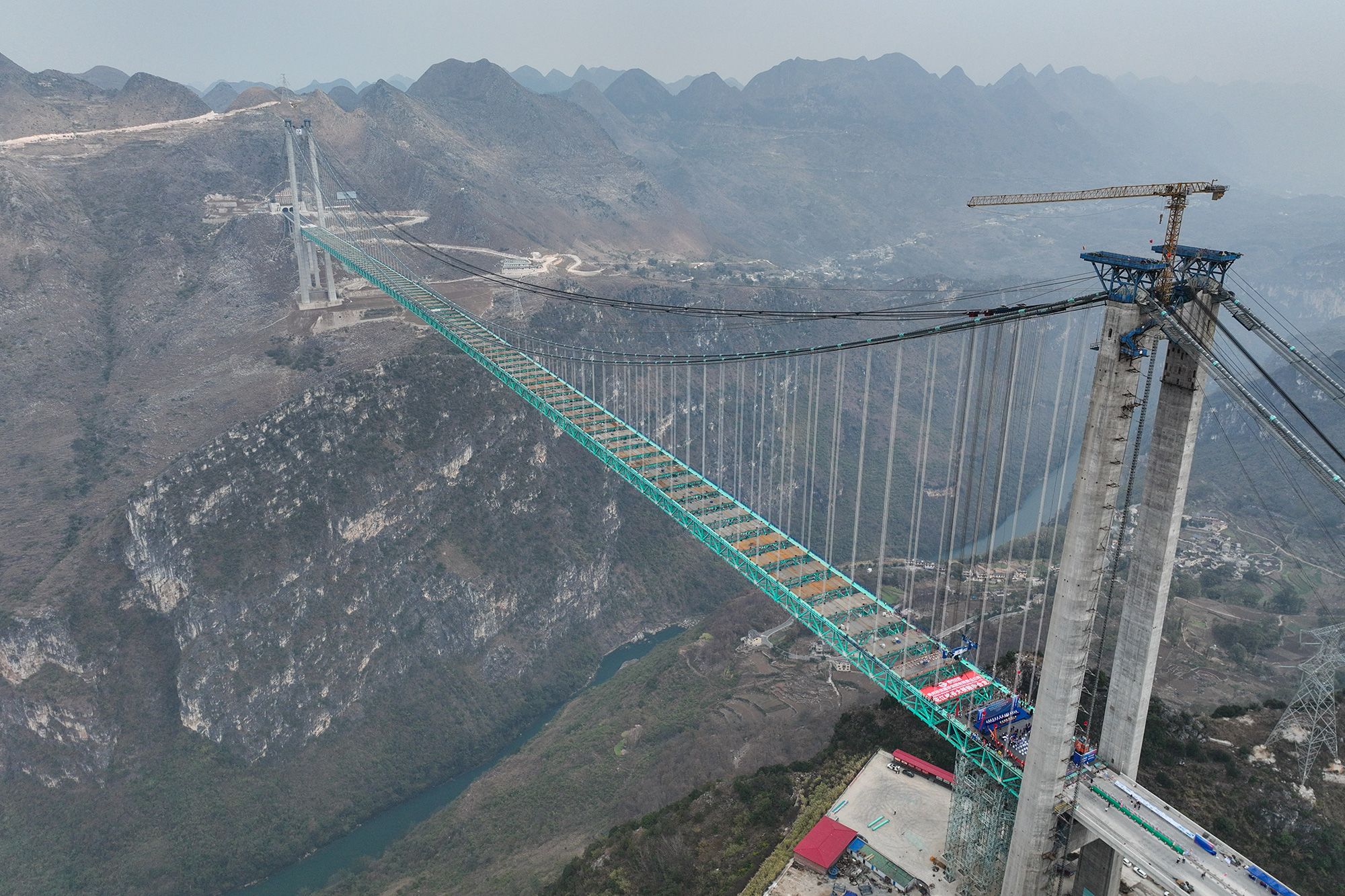 Huajiang Grand Canyon Bridge 