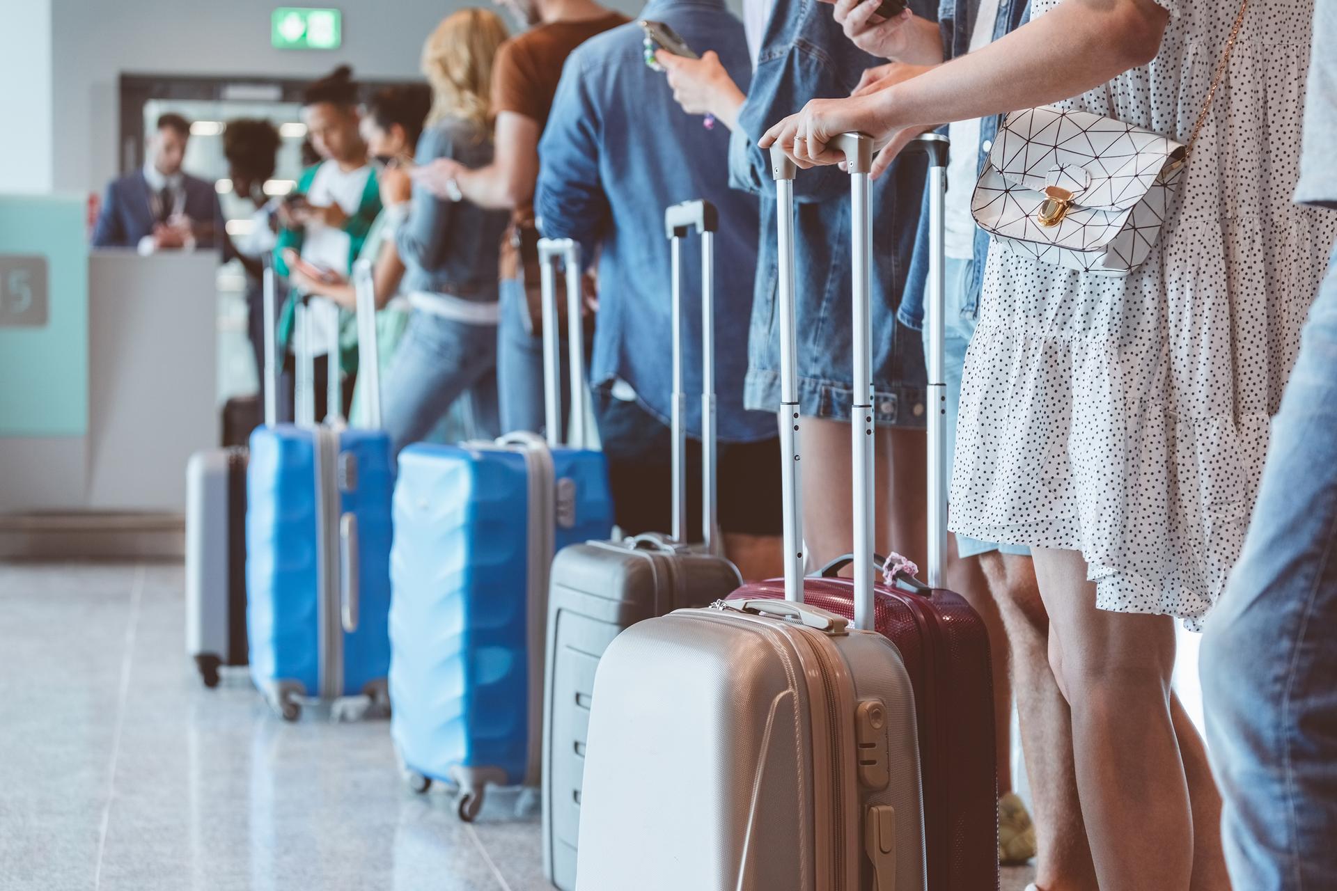 Airport board line