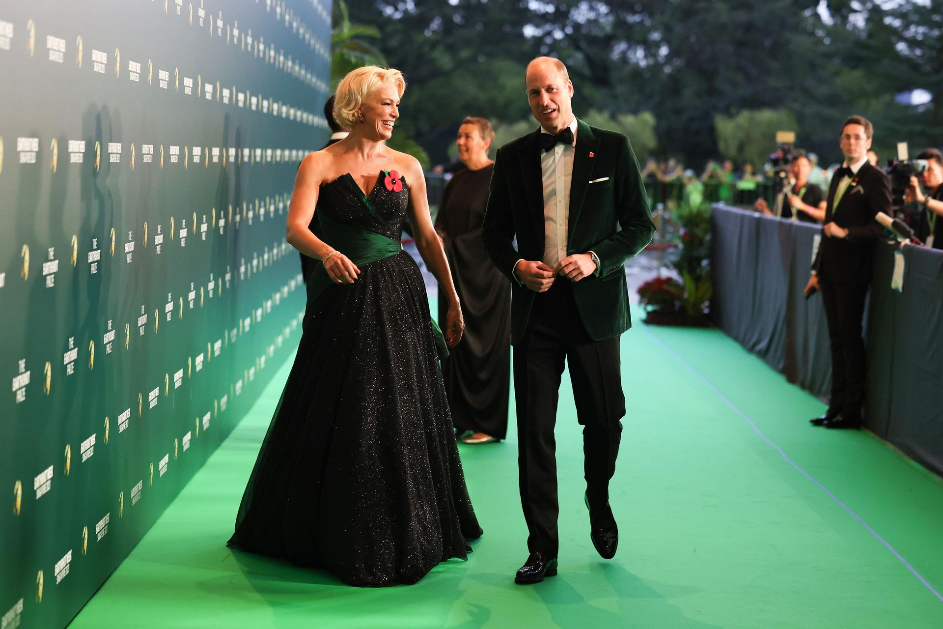 Hannah Waddingham and Prince William, Prince of Wales attend the 2023 Earthshot Prize Awards Ceremony on November 07, 2023 in Singapore. 