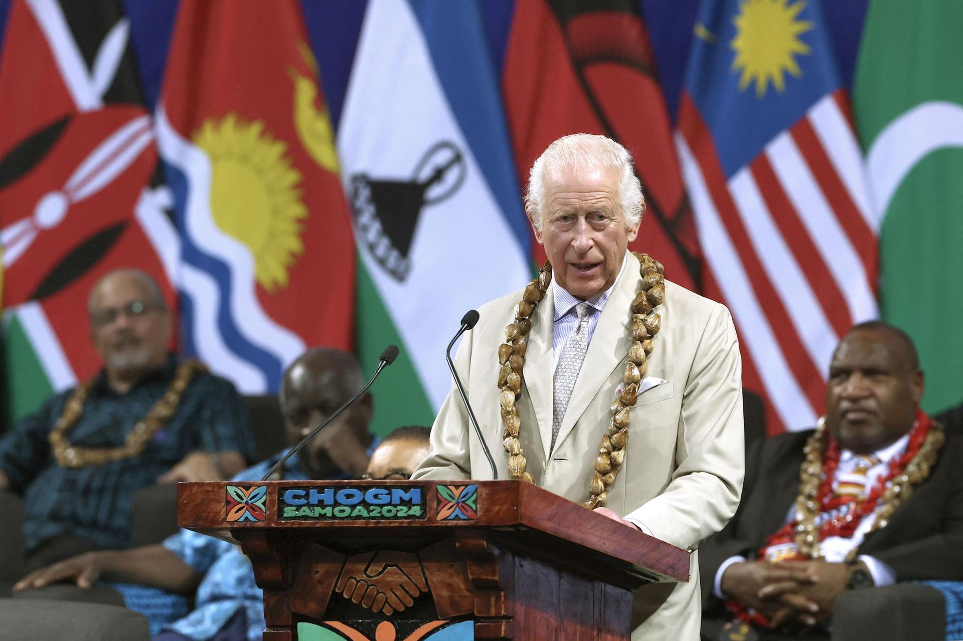 The British monarch addresses leaders and dignitaries at Commonwealth summit in Samoa.